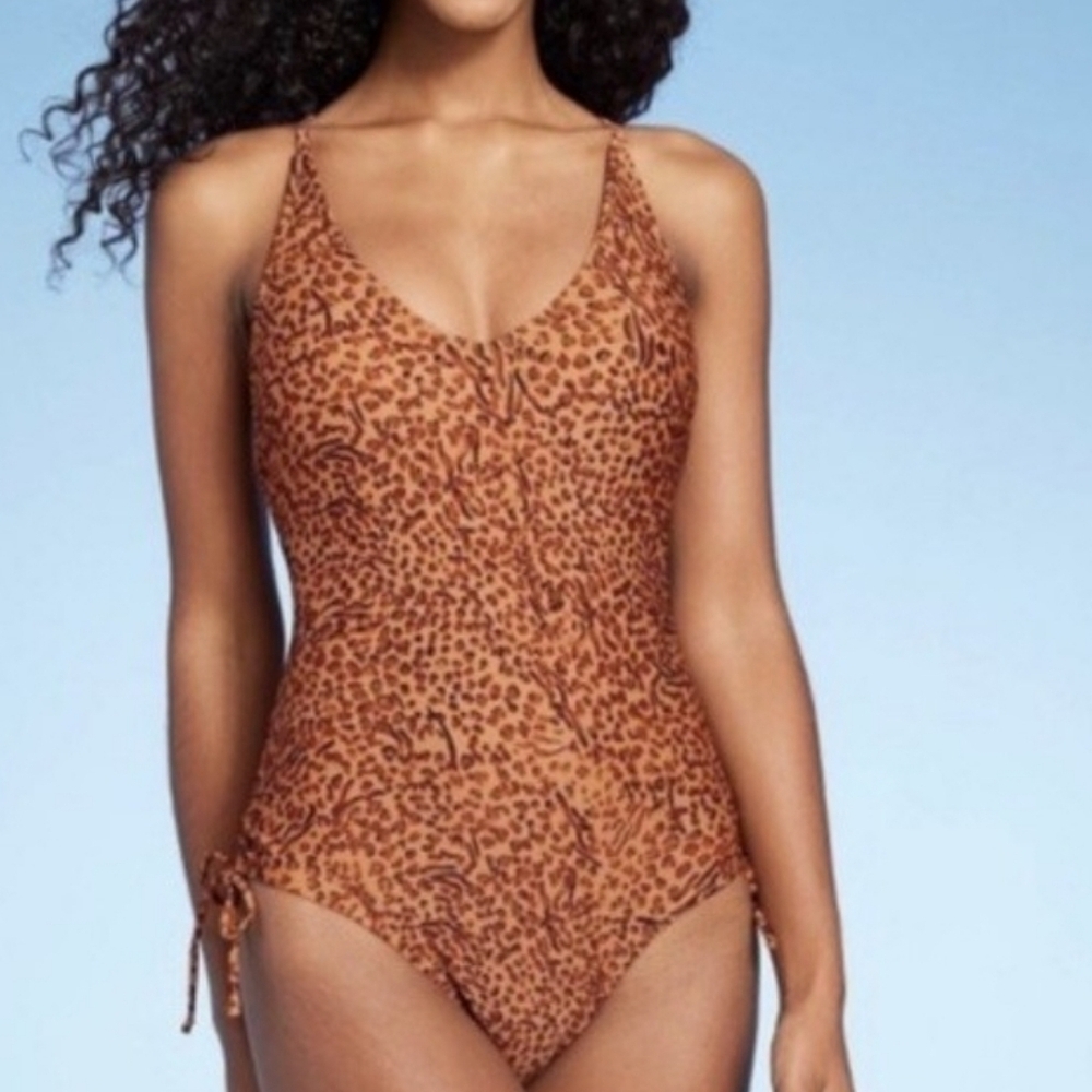 Shade & Shore Animal Print One Piece Swimsuit Size L (12-14)